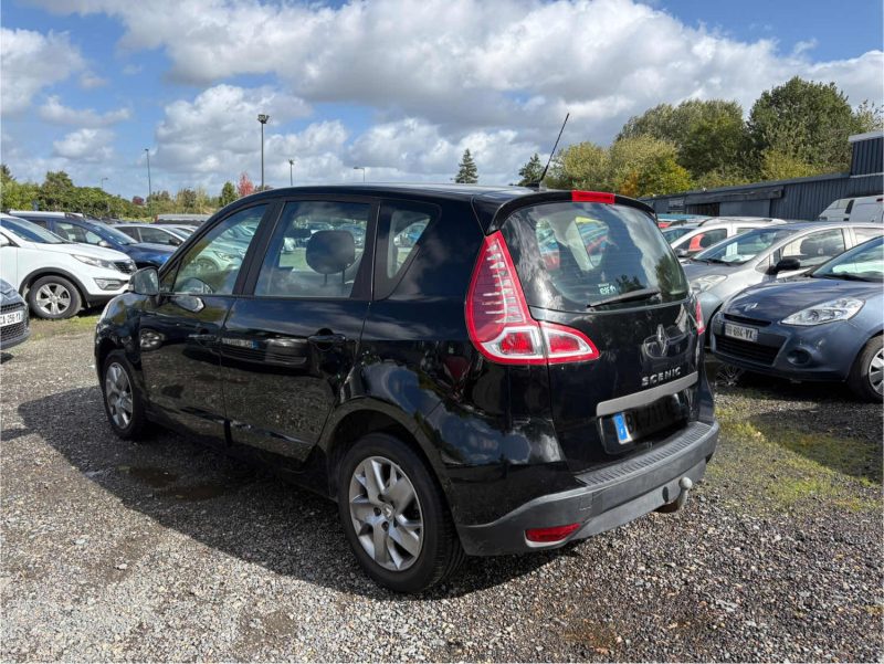 Renault Megane Scenic III 1.5 dCi FAP eco2 110 cv