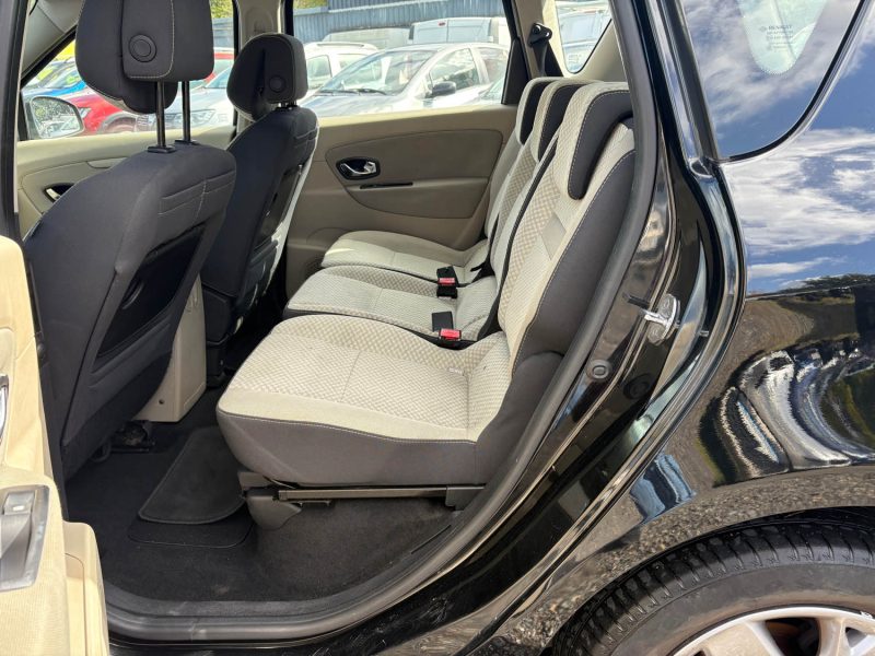 Renault Megane Scenic III 1.5 dCi FAP eco2 110 cv