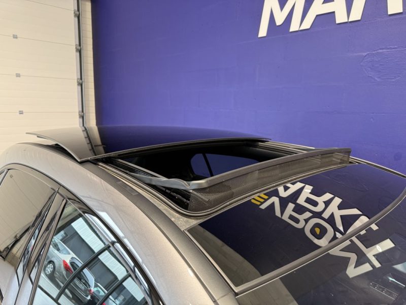 MERCEDES CLASSE A 200 163CH AMG LINE 7G-DCT - TOIT OUVRANT PANORAMIQUE - EXCELLENT ÉTAT - PNEUS AV NEUFS - RIEN À PRÉVOIR