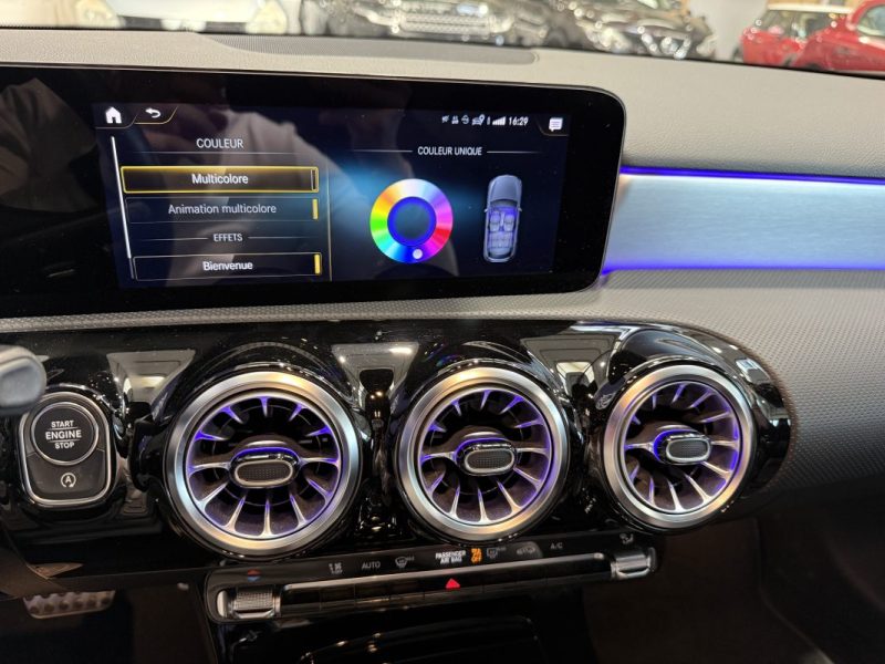 MERCEDES CLASSE A 200 163CH AMG LINE 7G-DCT - TOIT OUVRANT PANORAMIQUE - EXCELLENT ÉTAT - PNEUS AV NEUFS - RIEN À PRÉVOIR