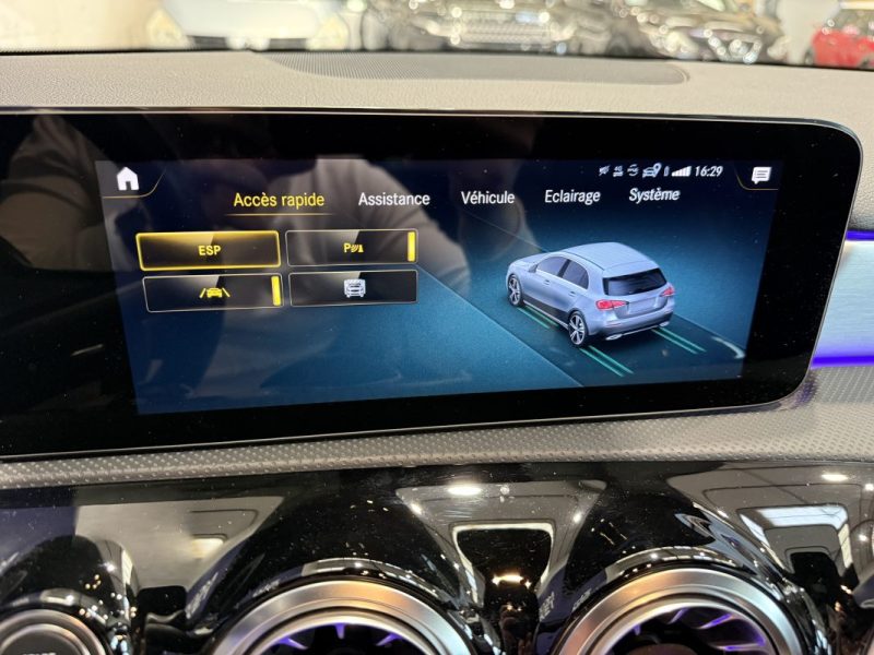 MERCEDES CLASSE A 200 163CH AMG LINE 7G-DCT - TOIT OUVRANT PANORAMIQUE - EXCELLENT ÉTAT - PNEUS AV NEUFS - RIEN À PRÉVOIR