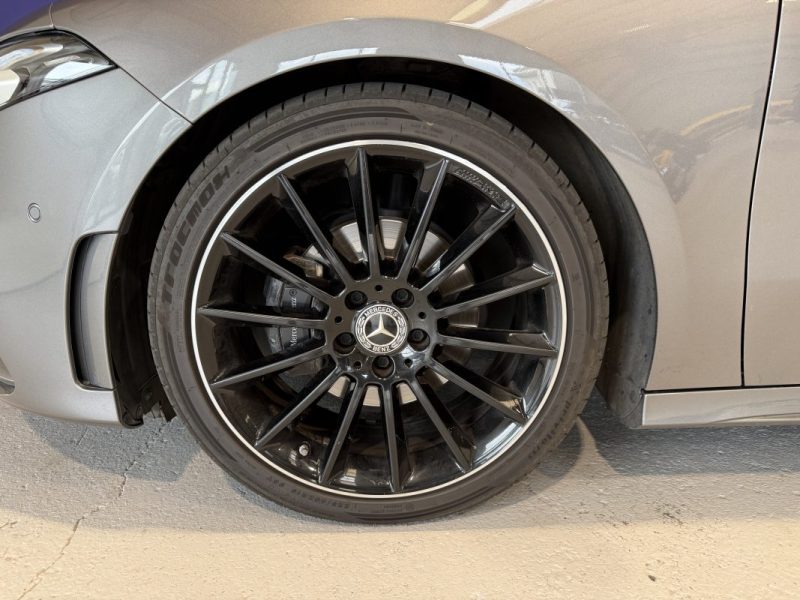 MERCEDES CLASSE A 200 163CH AMG LINE 7G-DCT - TOIT OUVRANT PANORAMIQUE - EXCELLENT ÉTAT - PNEUS AV NEUFS - RIEN À PRÉVOIR
