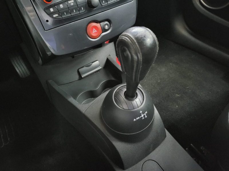 RENAULT CLIO 1.5 DCI QUICKSHIFT 85 CH