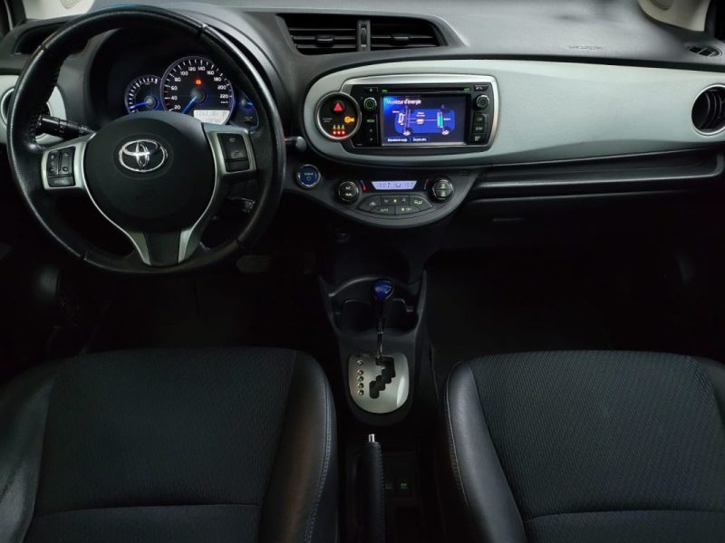 TOYOTA YARIS 1.5 VVTI HSD STYLE 100 CH + ENTRETIEN COMPLET TOYOTA