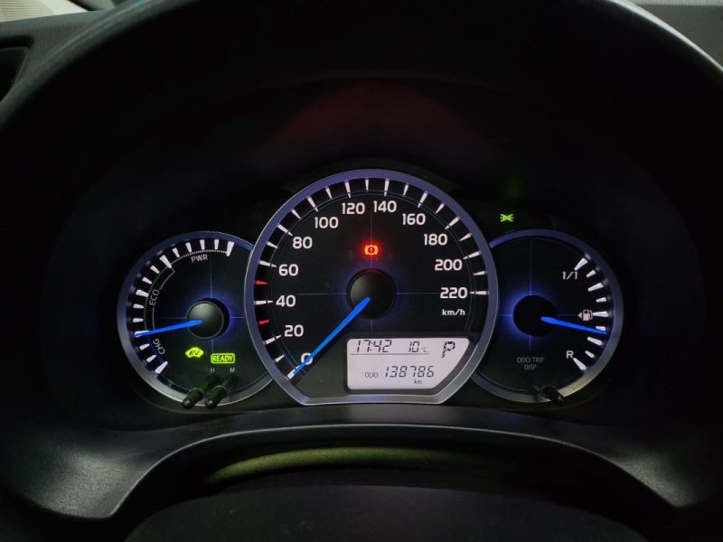 TOYOTA YARIS 1.5 VVTI HSD STYLE 100 CH + ENTRETIEN COMPLET TOYOTA