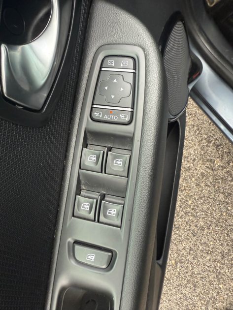 RENAULT CLIO 1.2 TCE 120CH PHASE 2 INTENS GARANTIE 