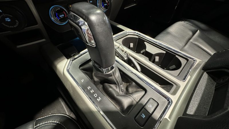 Ford F-150 Lariat - TVA Récupérable - Homologué CTTE - V8 5.0 Flexfuel - E85 - Kit Suspension Fox