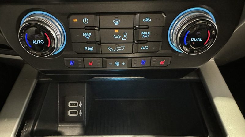 Ford F-150 Lariat - TVA Récupérable - Homologué CTTE - V8 5.0 Flexfuel - E85 - Kit Suspension Fox