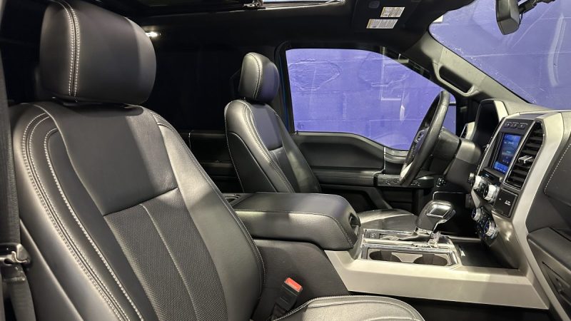 Ford F-150 Lariat - TVA Récupérable - Homologué CTTE - V8 5.0 Flexfuel - E85 - Kit Suspension Fox