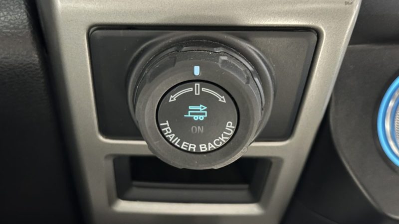 Ford F-150 Lariat - TVA Récupérable - Homologué CTTE - V8 5.0 Flexfuel - E85 - Kit Suspension Fox