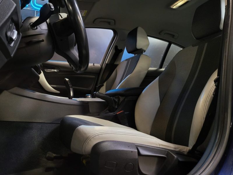 BMW SERIE 1 118i 136ch VOLANT PACK M / CAMERA DE RECUL / MAIN LIBRE