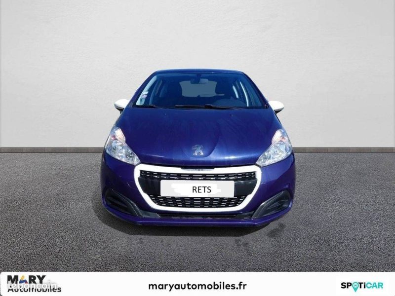 PEUGEOT  208  2016