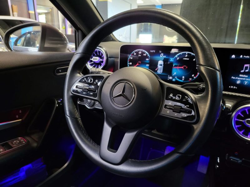 MERCEDES CLASSE A 200D BUSINESS LINE 150CV 8G-DCT 