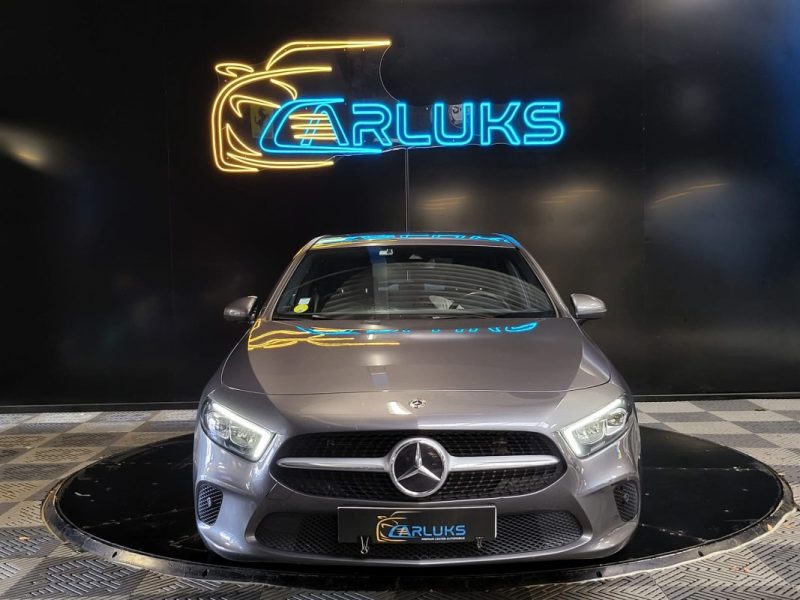 MERCEDES CLASSE A 200D BUSINESS LINE 150CV 8G-DCT 