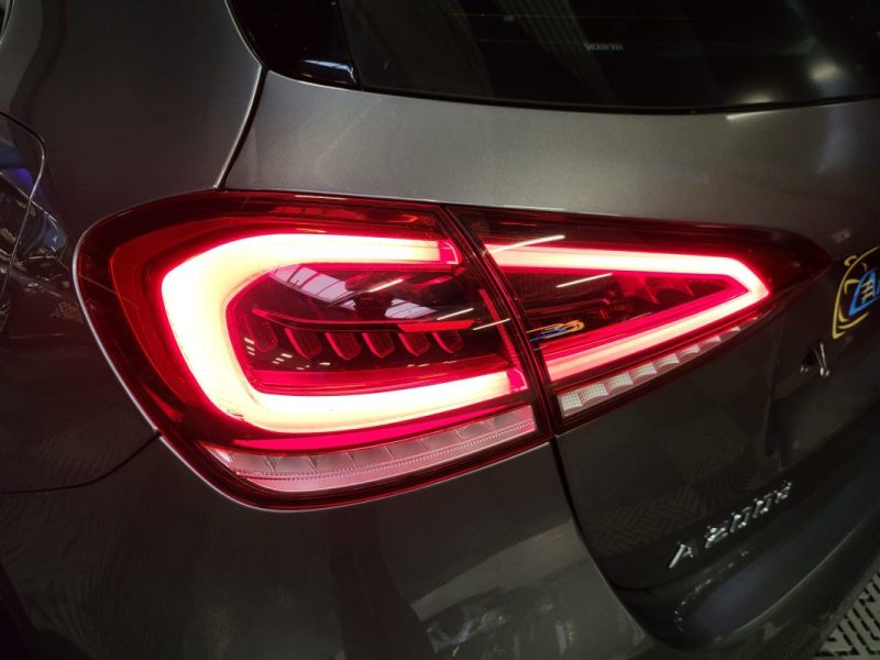 MERCEDES CLASSE A 200D BUSINESS LINE 150CV 8G-DCT 