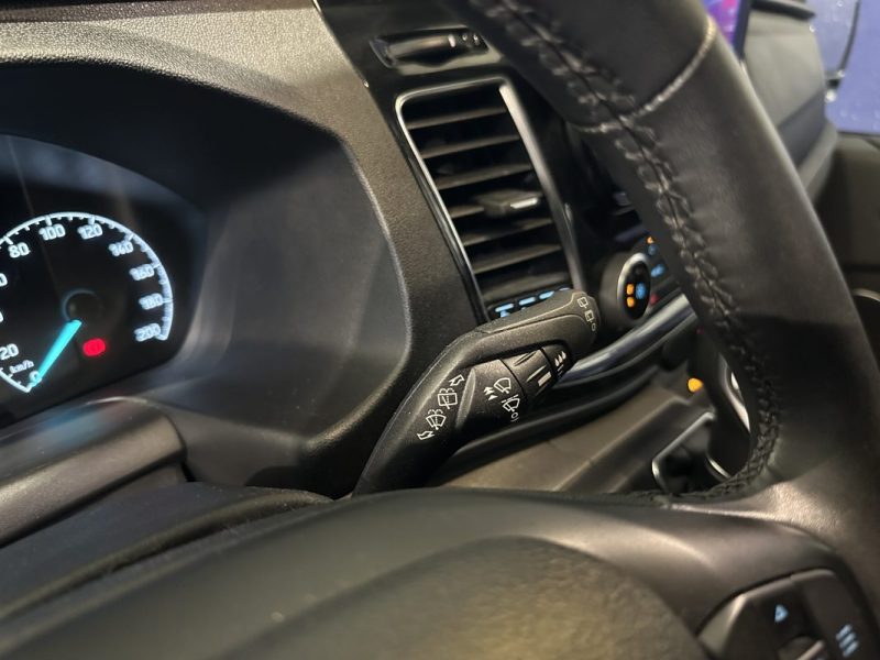 FORD TOURNEO CUSTOM KOMBI 320 L2H1 2.0 TDCI 170ch BVA - TVA RECUPERABLE / PAS DE TVS