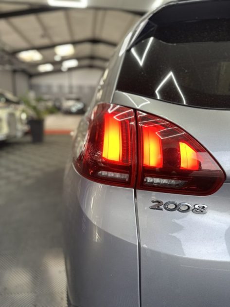 PEUGEOT 2008 1.2 PURE TECH 82 2018