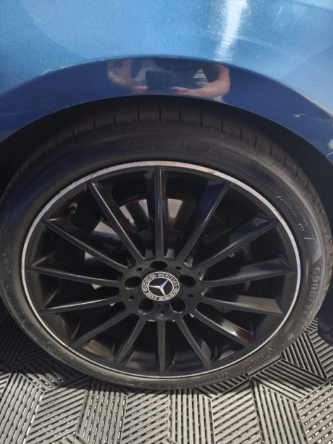 MERCEDES MERCEDES CLASSE A 220D FINITON AMG - BOITE AUTOMATIQUE - HISTORIQUE D\'ENTRETIEN 220 D 190CH PROGRESSIVE LINE 8G-DCT 2019