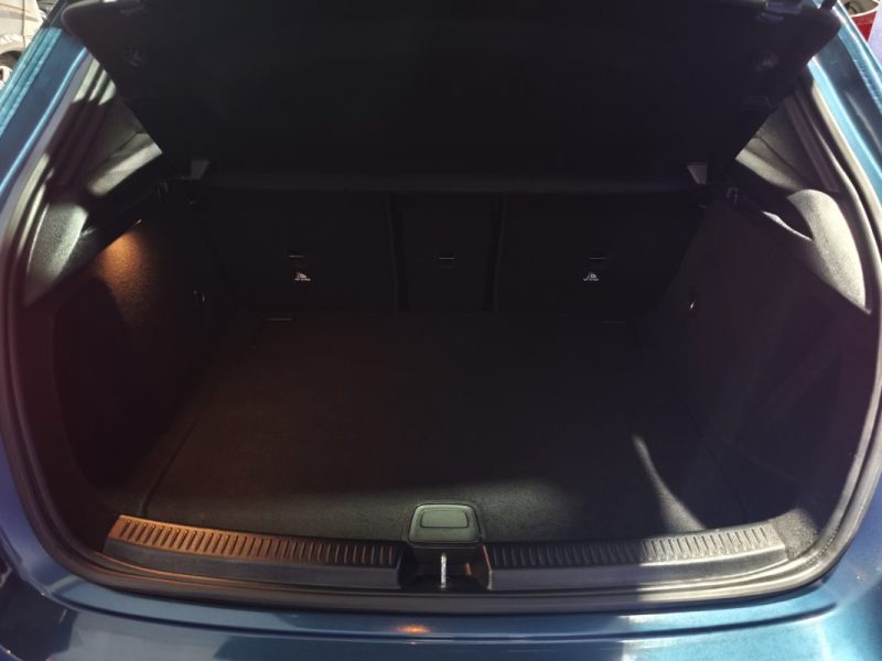 MERCEDES MERCEDES CLASSE A 220D FINITON AMG - BOITE AUTOMATIQUE - HISTORIQUE D\'ENTRETIEN 220 D 190CH PROGRESSIVE LINE 8G-DCT 2019