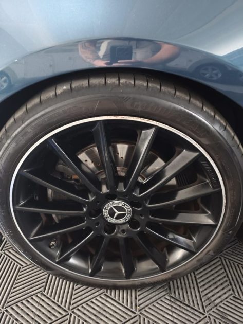 MERCEDES MERCEDES CLASSE A 220D FINITON AMG - BOITE AUTOMATIQUE - HISTORIQUE D\'ENTRETIEN 220 D 190CH PROGRESSIVE LINE 8G-DCT 2019