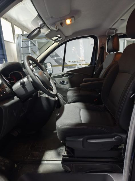 RENAULT RENAULT TRAFIC 2.0 DCI 145 CV - GRAND CONFORT - 5 PLACES - BOITE AUTO CA L2H1 1200 2.0 DCI 145 CONFORT BVA 2021