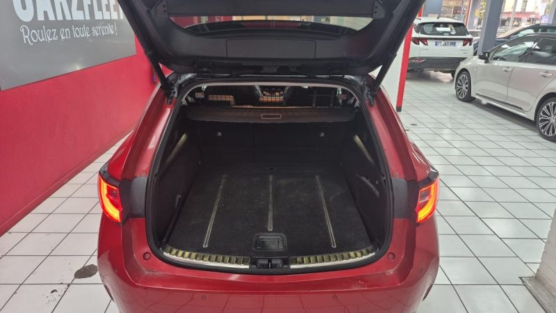 TOYOTA COROLLA TOURING SPORTS 184CV COLLECTION/1 ERE MAIN/TVA RECUP 2020