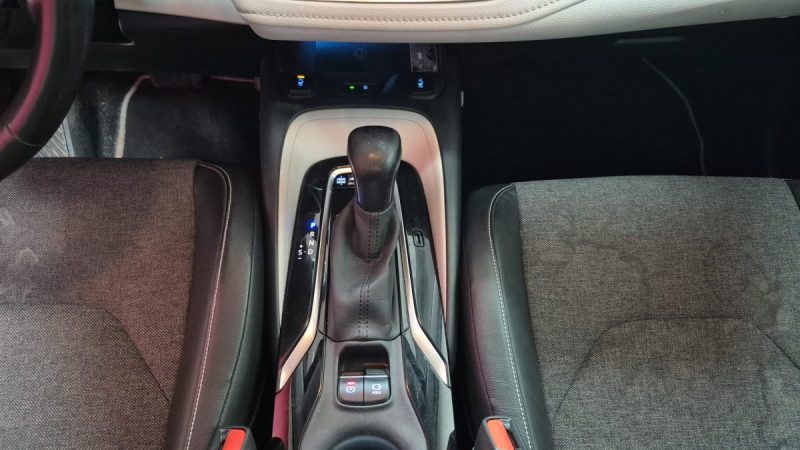 TOYOTA COROLLA TOURING SPORTS 184CV COLLECTION/1 ERE MAIN/TVA RECUP 2020