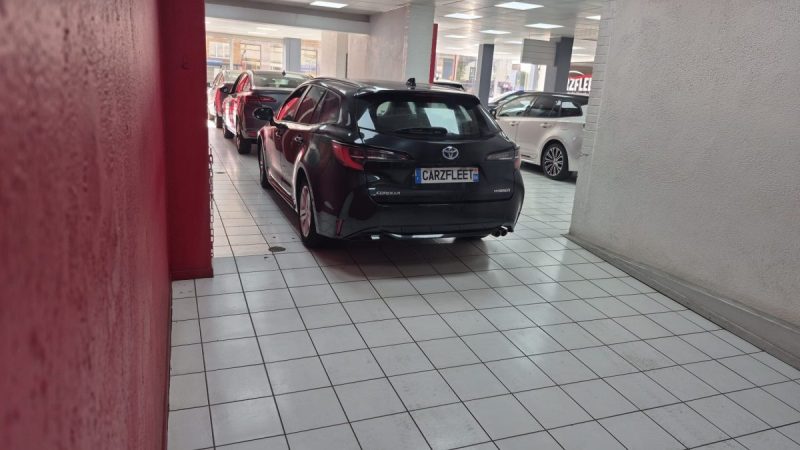 TOYOTA COROLLA TOURING SPORTS 184CV DYNAMIC BUSINESS/1 ERE MAIN/TVA RECUP 2022