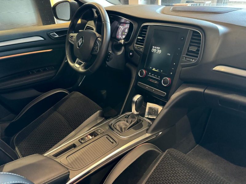 RENAULT MEGANE 4 1.3 TCE 140 EDC INTENS / ENTRETIEN RENAULT COMPLET  2019