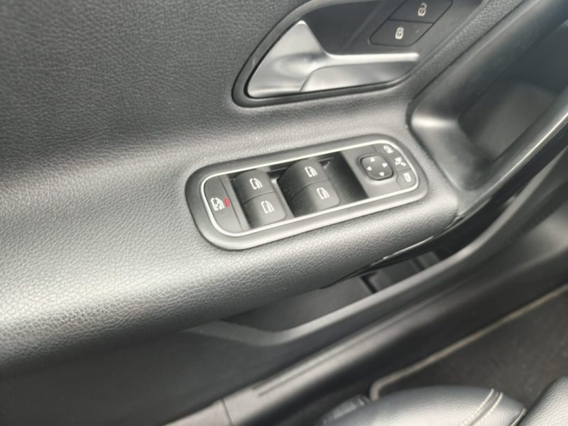 MERCEDES CLASSE A 180 D 116CH STYLE LINE 7G-DCT 2020