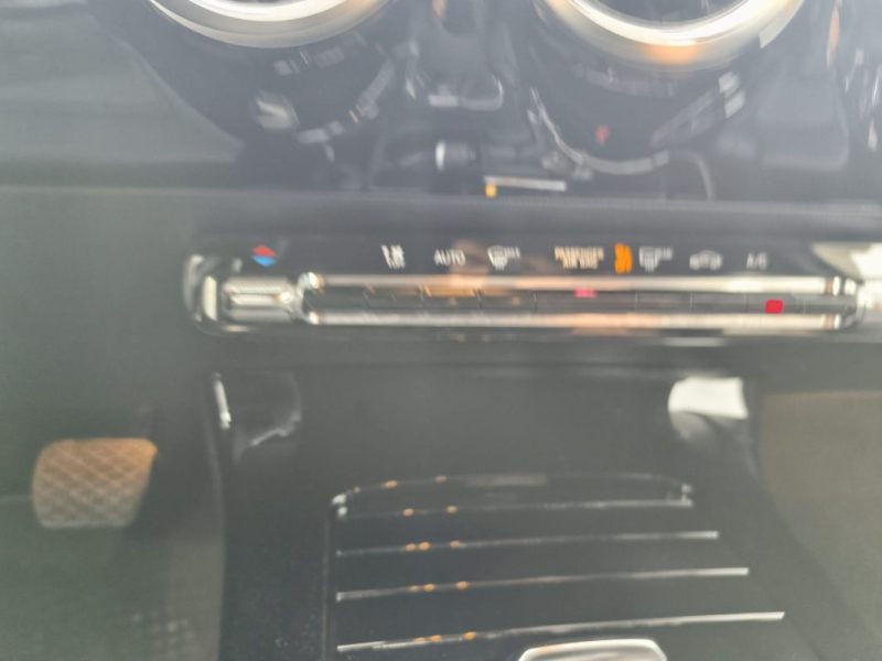 MERCEDES CLASSE A 180 D 116CH STYLE LINE 7G-DCT 2020