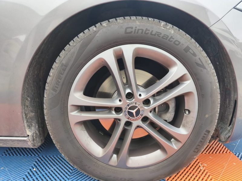 MERCEDES CLASSE A 180 D 116CH STYLE LINE 7G-DCT 2020