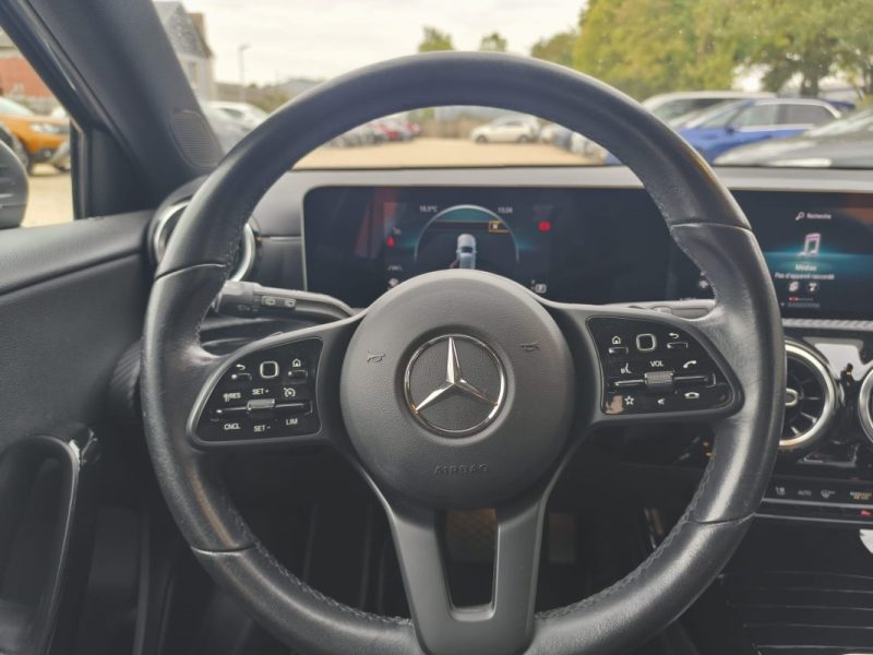 MERCEDES CLASSE A 180 D 116CH STYLE LINE 7G-DCT 2020