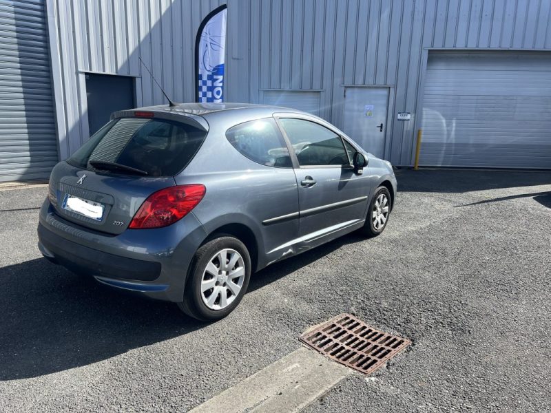 PEUGEOT 207 1.6 HDI 90 SPORT 2009