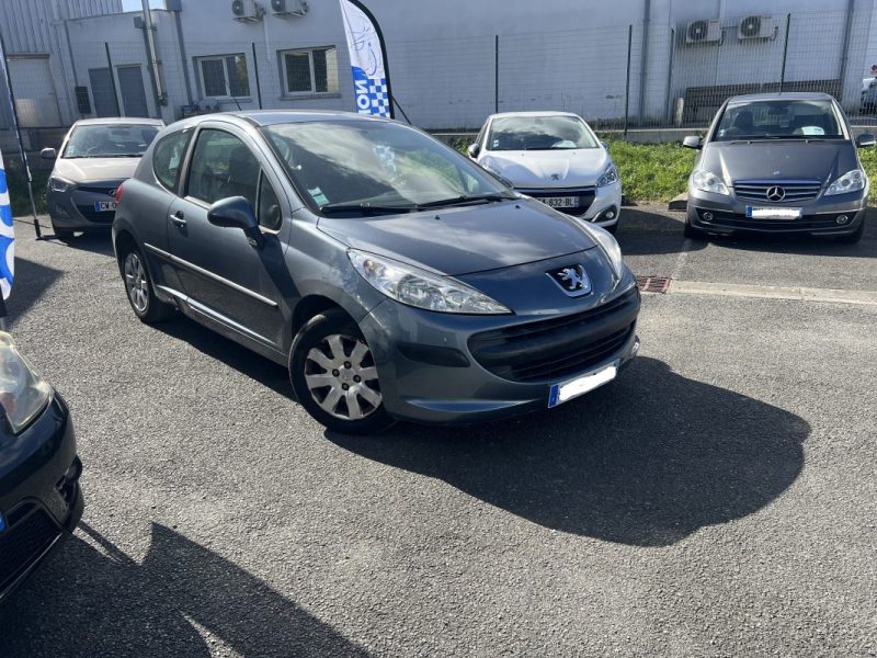 PEUGEOT 207 1.6 HDI 90 SPORT 2009