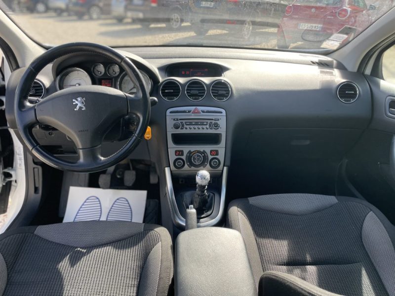 PEUGEOT 308 1.6 HDI112 FAP PREMIUM 5P 2011