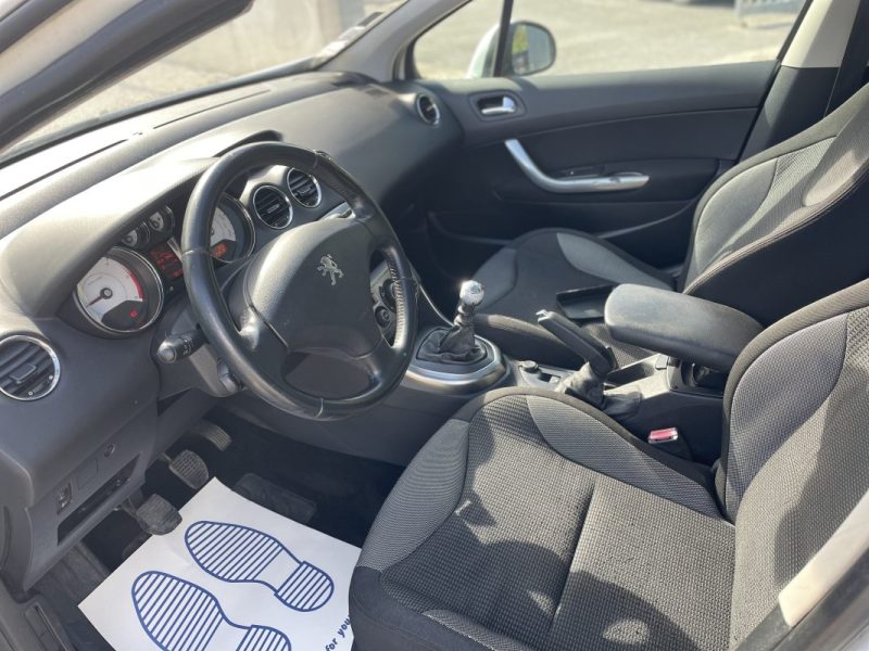 PEUGEOT 308 1.6 HDI112 FAP PREMIUM 5P 2011