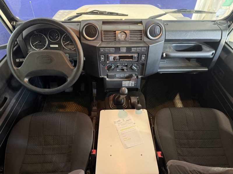 LAND ROVER DEFENDER 130 TD4 CREW CRAB AMÉNAGÉ VOYAGE - 1ER MAIN - ATTELAGE LOURD 