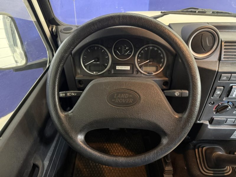 LAND ROVER DEFENDER 130 TD4 CREW CRAB AMÉNAGÉ VOYAGE - 1ER MAIN - ATTELAGE LOURD 