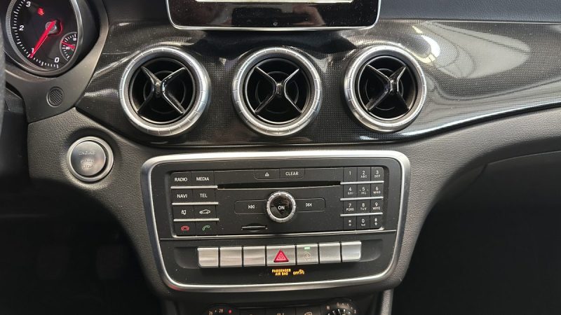 Mercedes CLA 180d 109ch Business Executive - Carplay