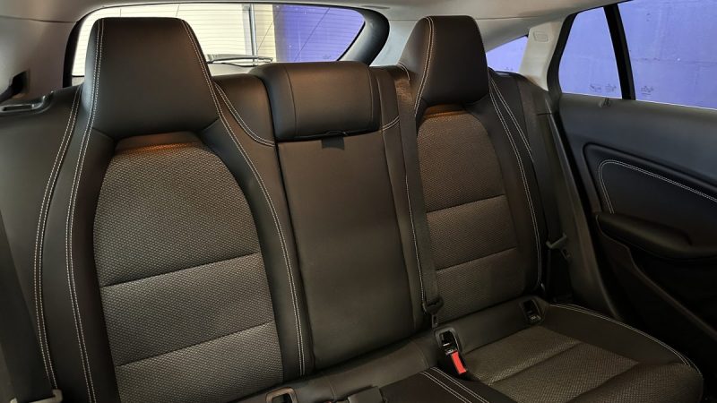 Mercedes CLA 180d 109ch Business Executive - Carplay