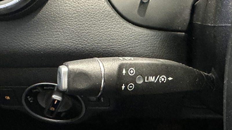 Mercedes CLA 180d 109ch Business Executive - Carplay