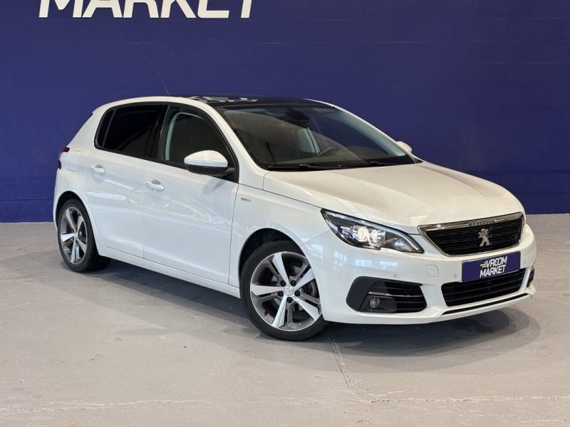 Peugeot 308 130ch Style - Toit panoramique