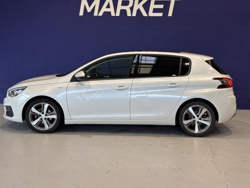 Peugeot 308 130ch Style - Toit panoramique
