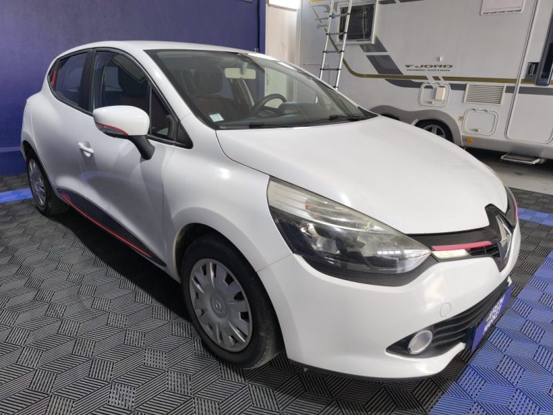 RENAULT RENAULT CLIO IV 1.2 75 CV FINTION AUTHENTIQUE - ENTRETIEN OK  NC 0001