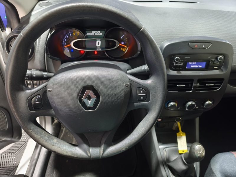 RENAULT RENAULT CLIO IV 1.2 75 CV FINTION AUTHENTIQUE - ENTRETIEN OK  NC 0001