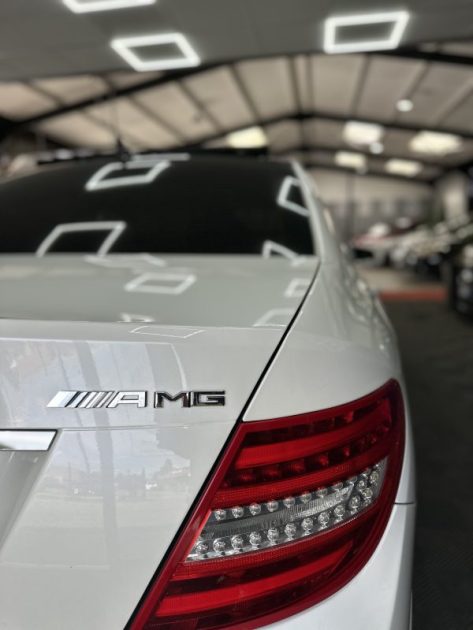 MERCEDES CLASSE C 200 CDI ELÉGANCE EXECUTIVE 7G-TRONIC - CUIR BI-TON - TOIT OUVRANT 2011