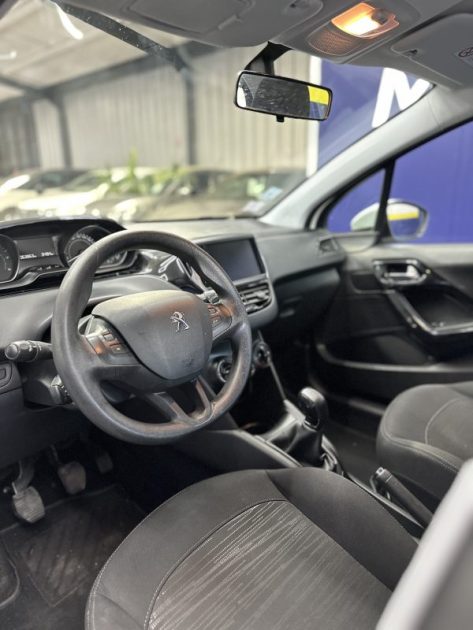 Peugeot 208 1.5 BlueHDI 100ch - Véhicule 2 places (VU)