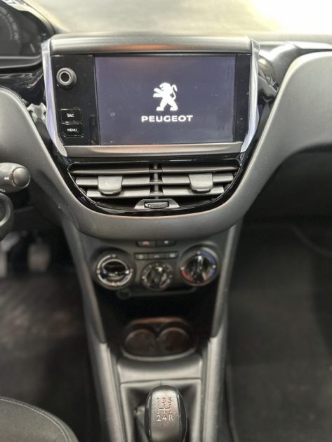 Peugeot 208 1.5 BlueHDI 100ch - Véhicule 2 places (VU)