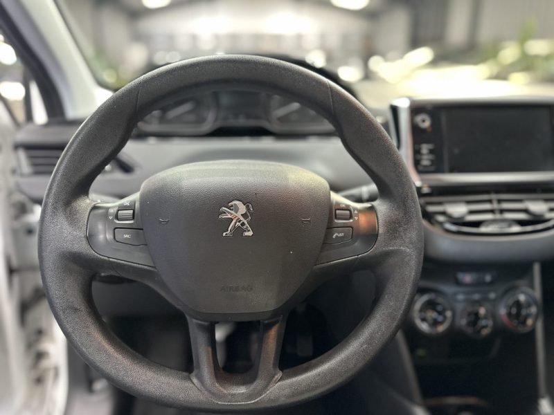 Peugeot 208 1.5 BlueHDI 100ch - Véhicule 2 places (VU)